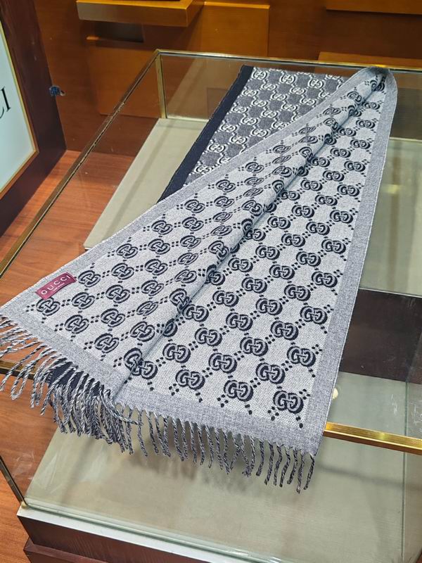 Gucci scarf 194X34cm 100 羊毛 E (6)