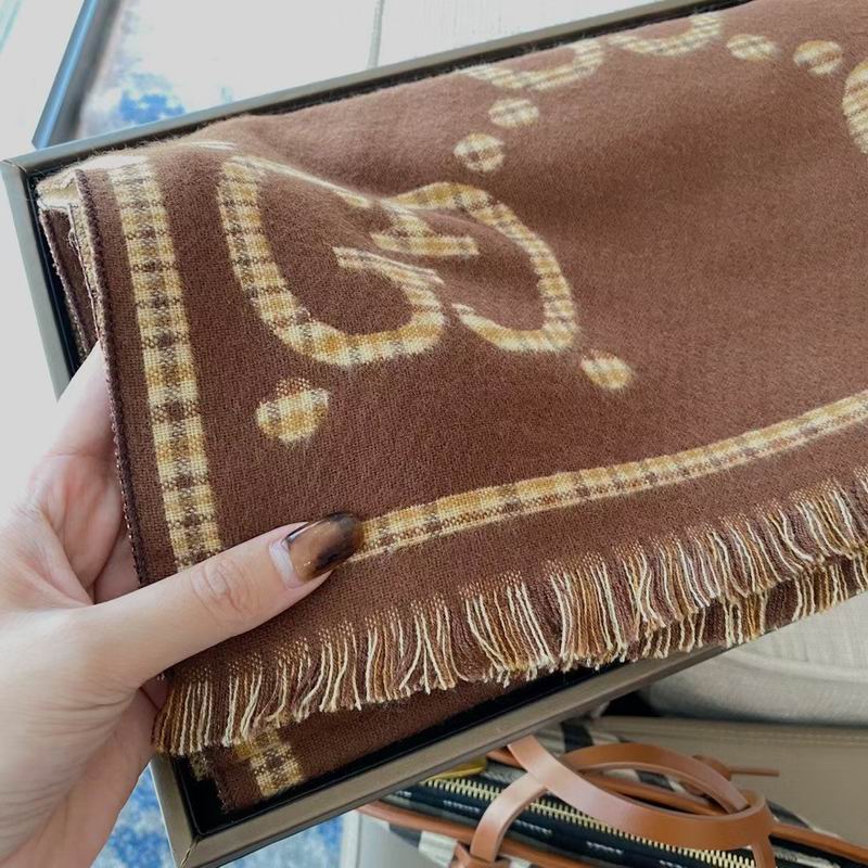 Gucci scarf 46X180cm 100%羊毛 E (1)