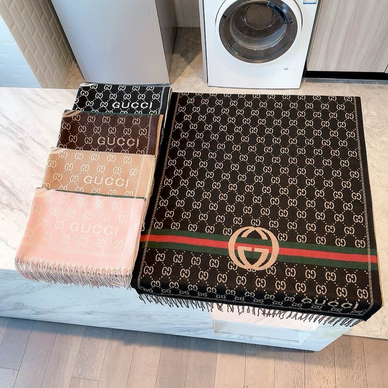 Gucci scarf 65X180cm E (1)