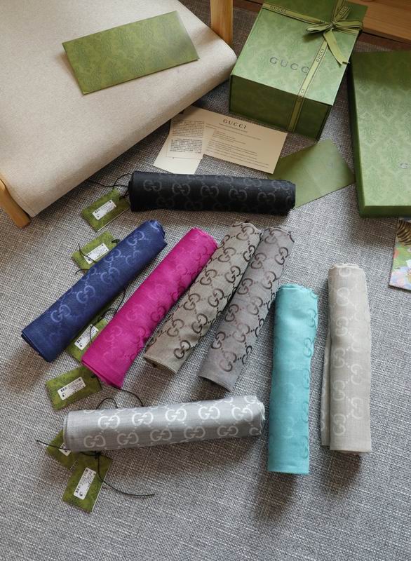 Gucci scarf 70X200cm E (1)