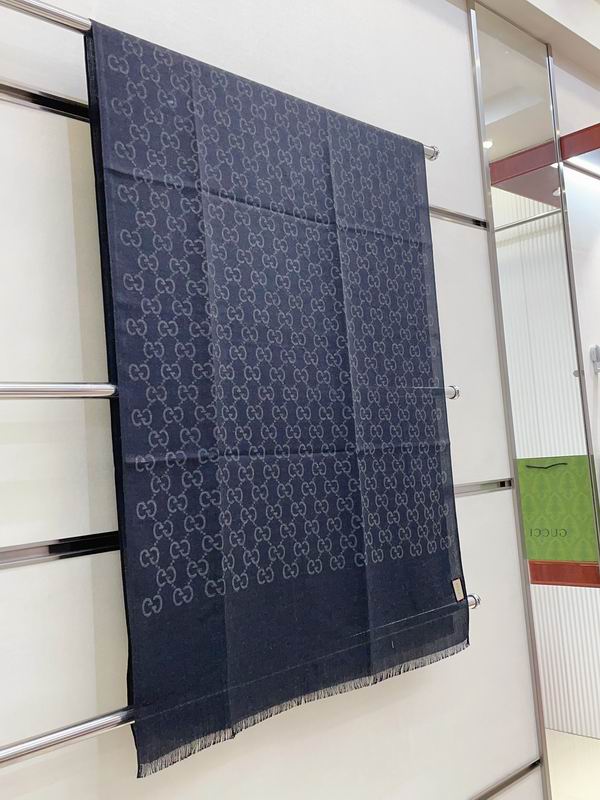 Gucci scarf 70X200cm E (18)