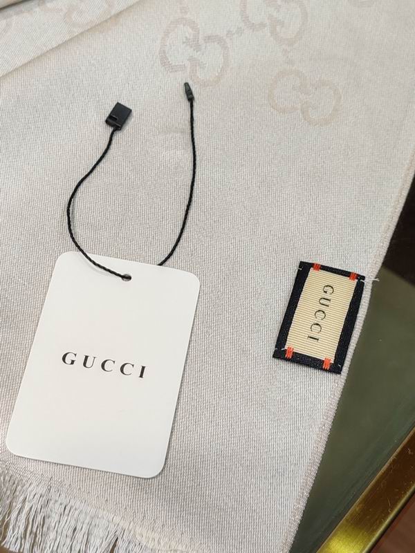 Gucci scarf 70X200cm E (27)