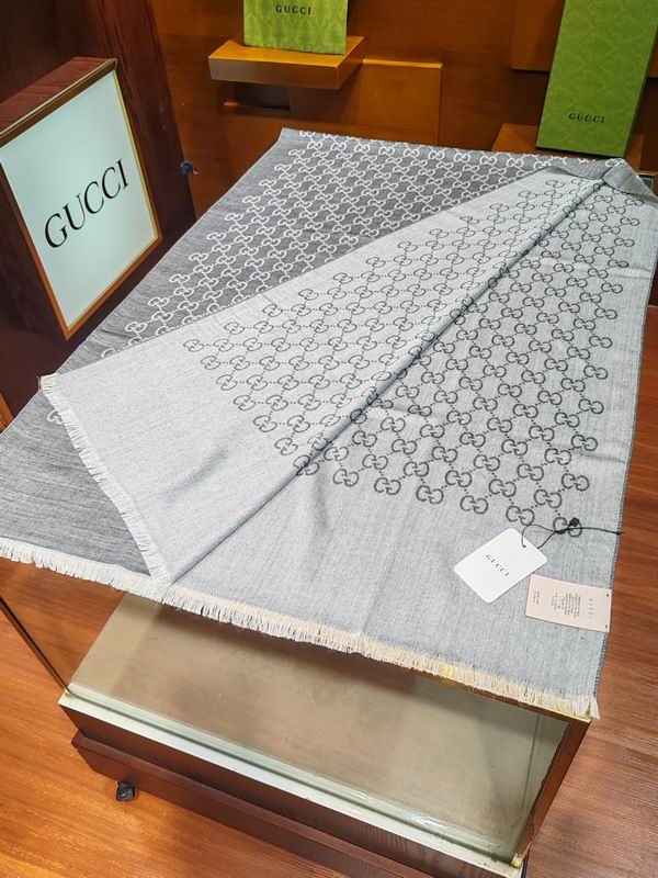 Gucci scarf 70X200cm E (56)