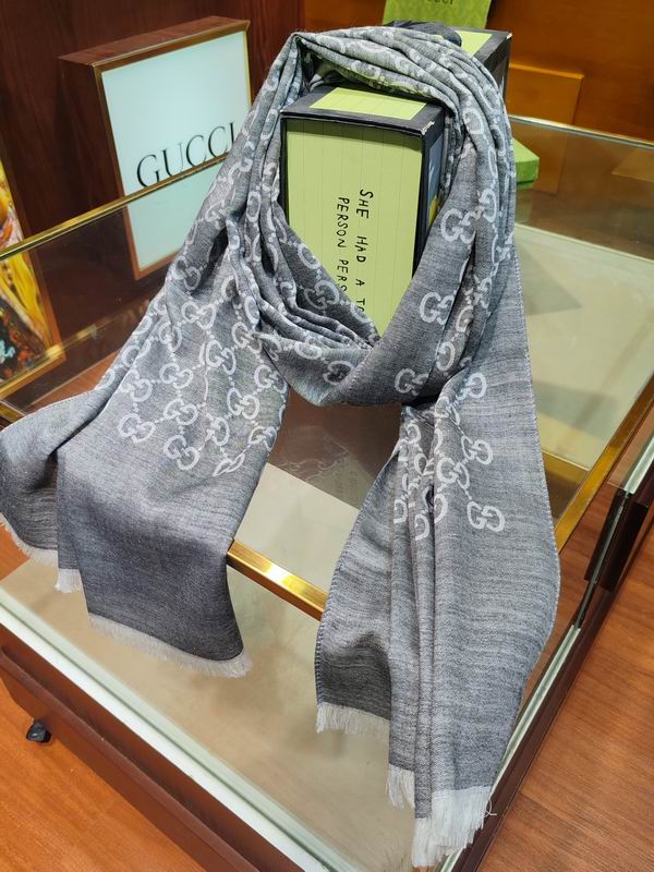 Gucci scarf 70X200cm E (58)