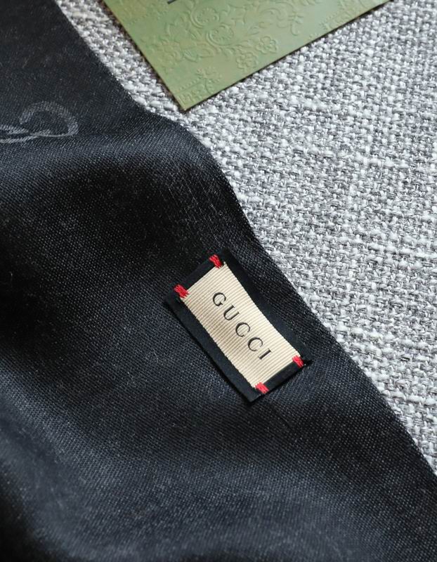 Gucci scarf 70X200cm E (7)