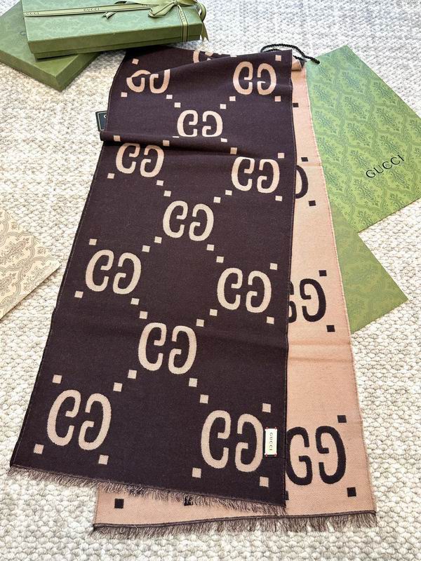 Gucci scarf E (1)