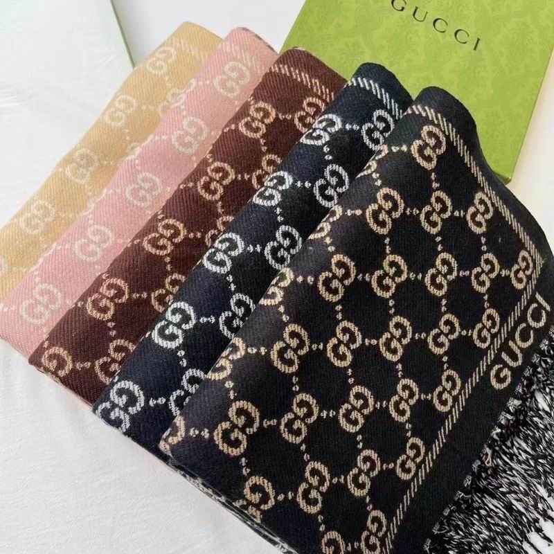 Gucci scarf E (2)