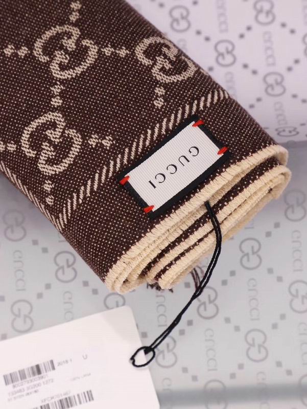 Gucci scarf E (56)