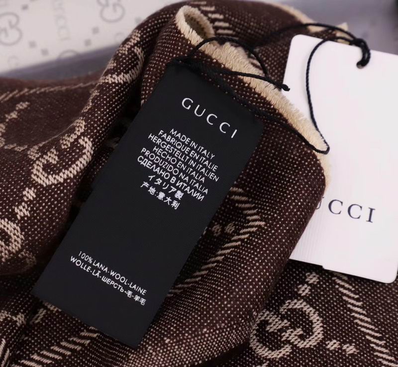Gucci scarf E (57)