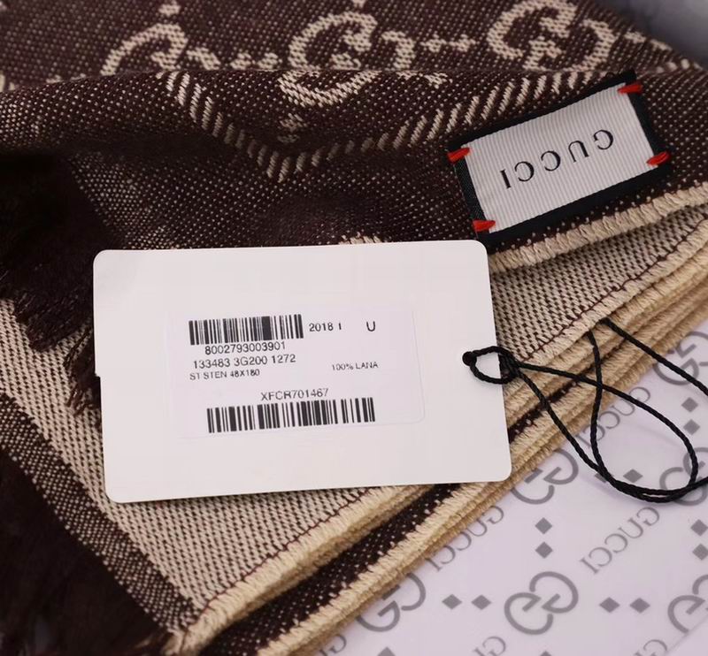 Gucci scarf E (58)