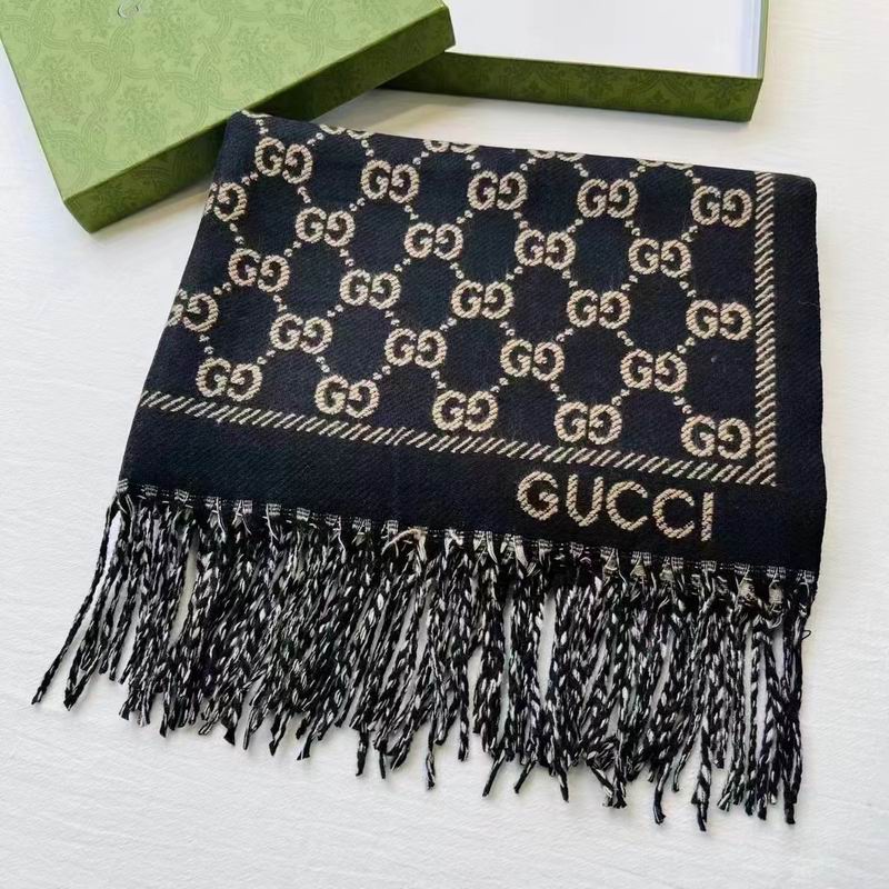 Gucci scarf E (6)