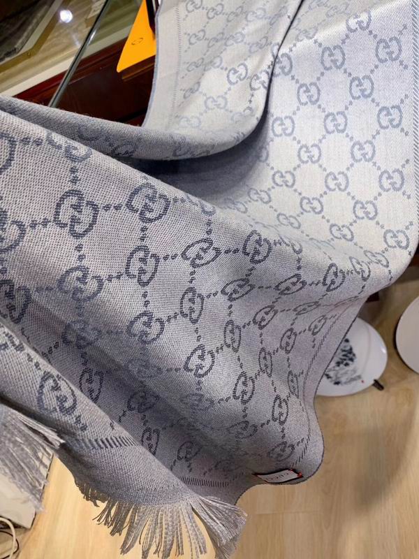 Gucci scarf E (74)
