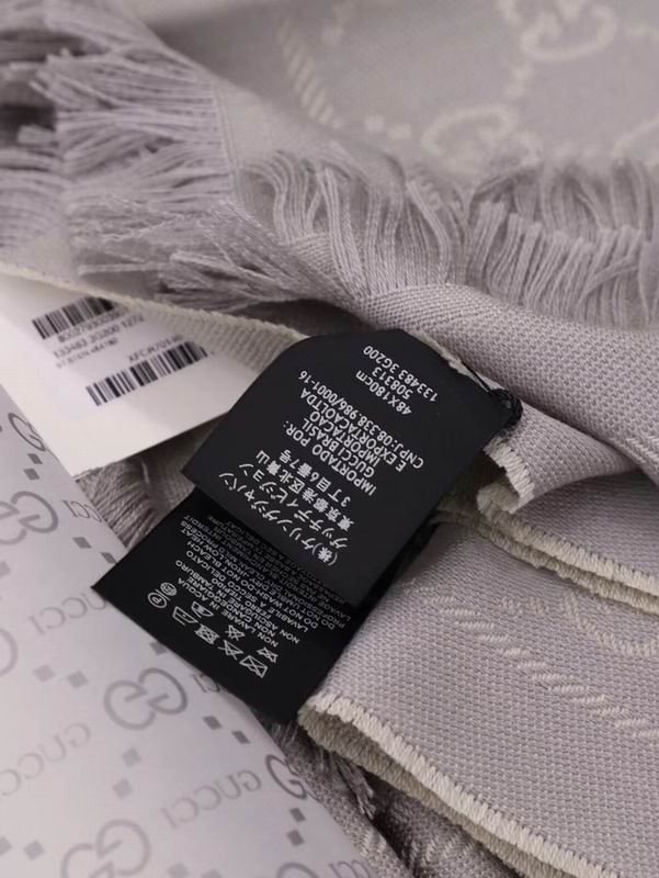 Gucci scarf E (81)