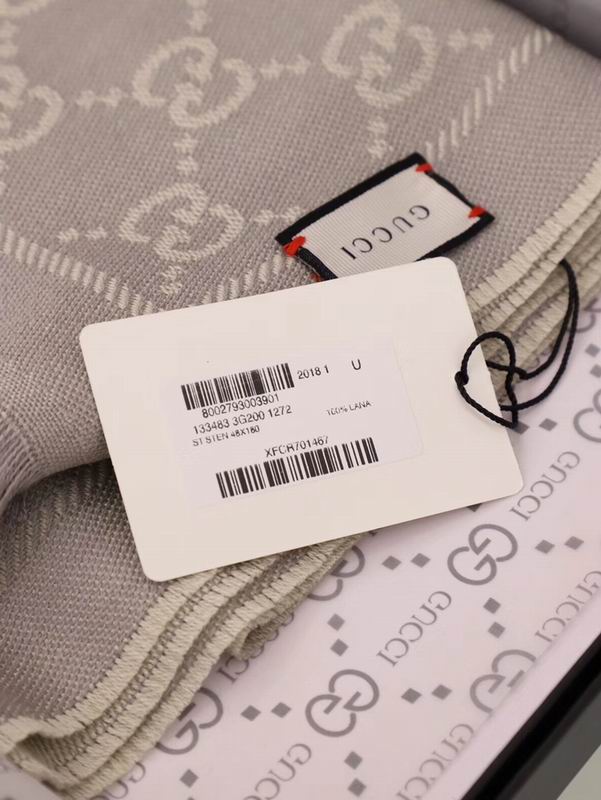 Gucci scarf E (82)