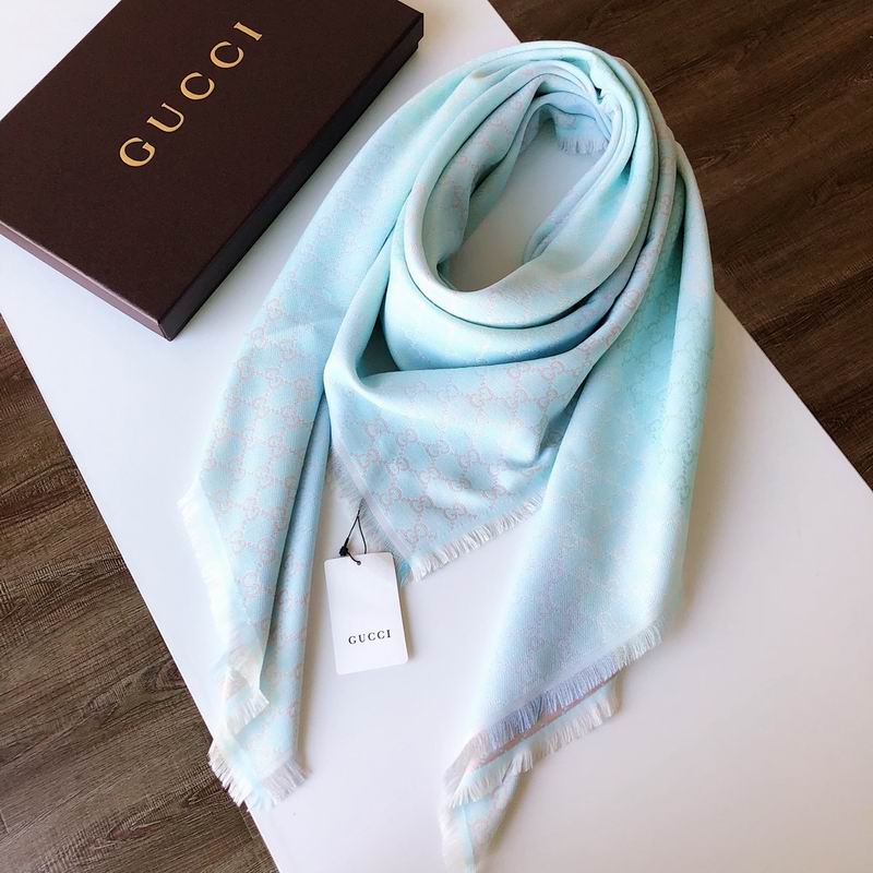 Gucci silk scarf 140X140cm E (13)