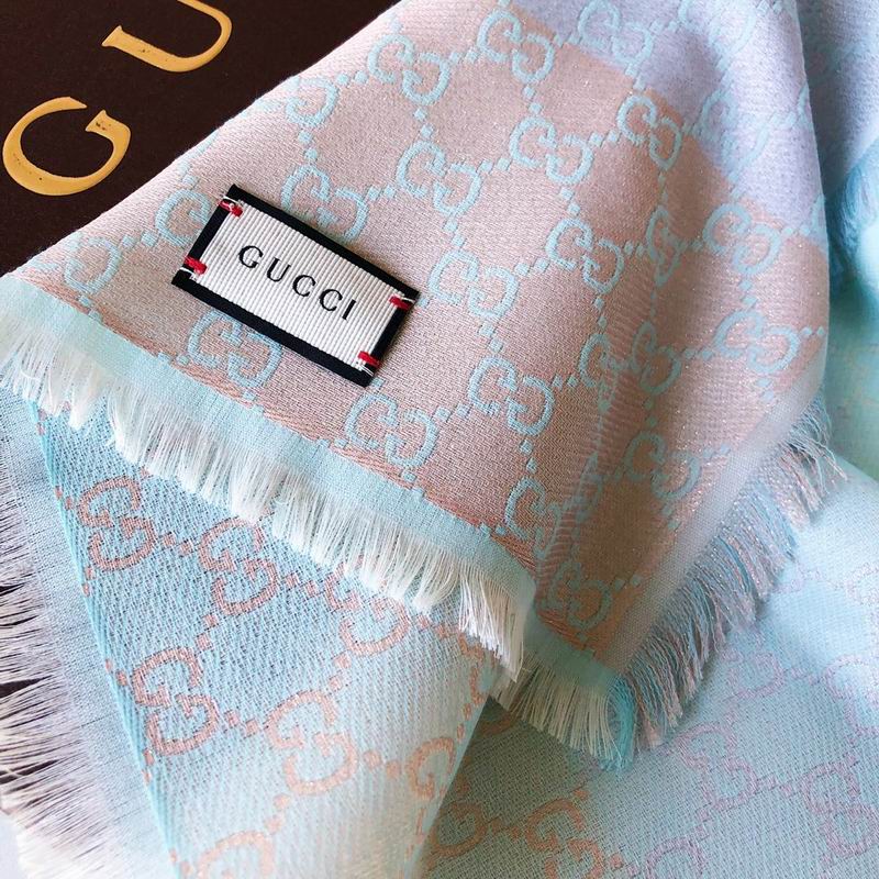 Gucci silk scarf 140X140cm E (14)