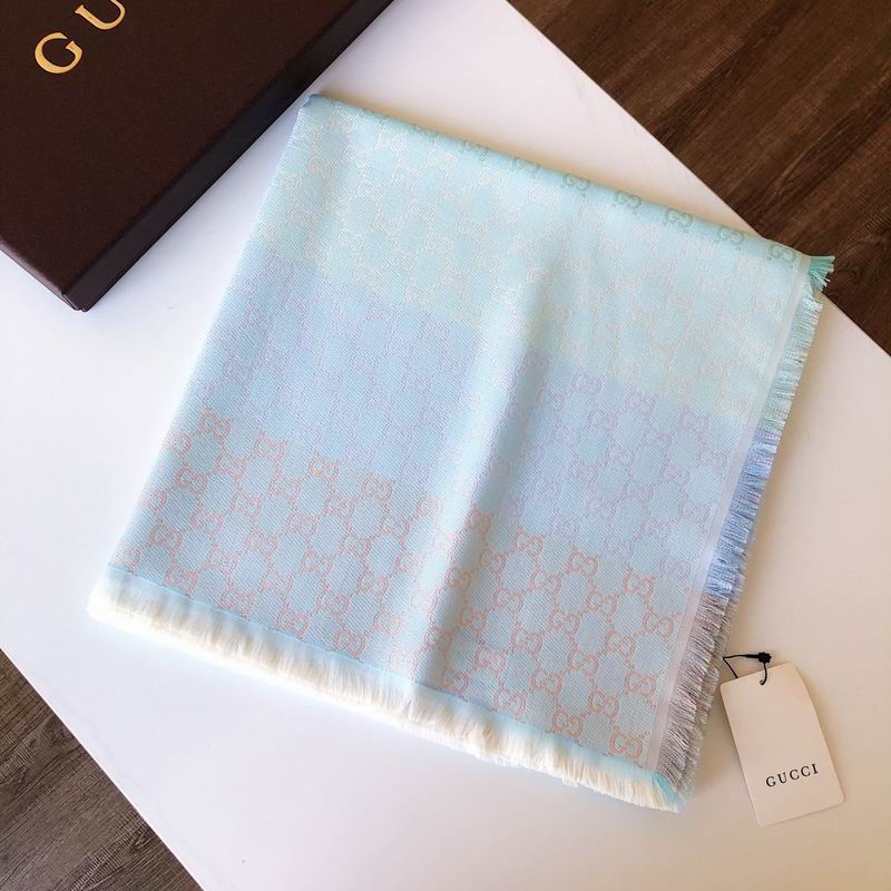 Gucci silk scarf 140X140cm E (16)