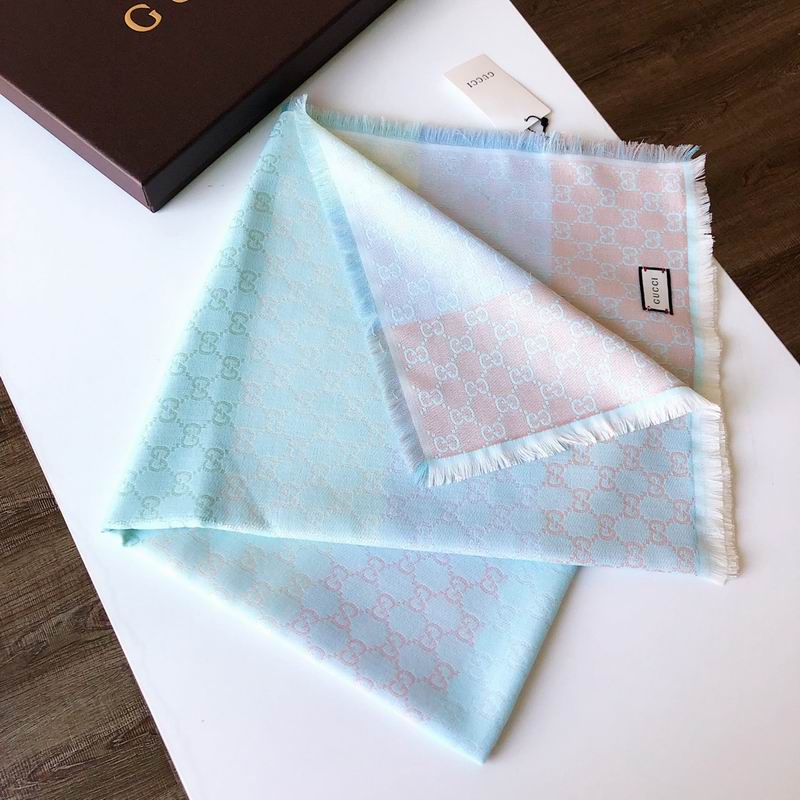 Gucci silk scarf 140X140cm E (17)