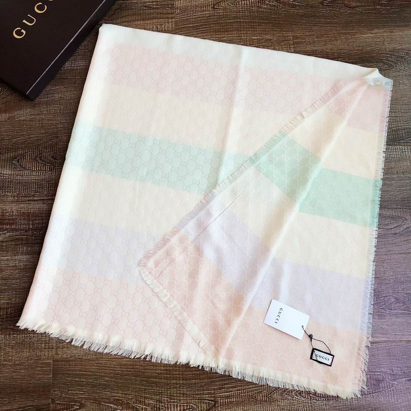 Gucci silk scarf 140X140cm E (34)
