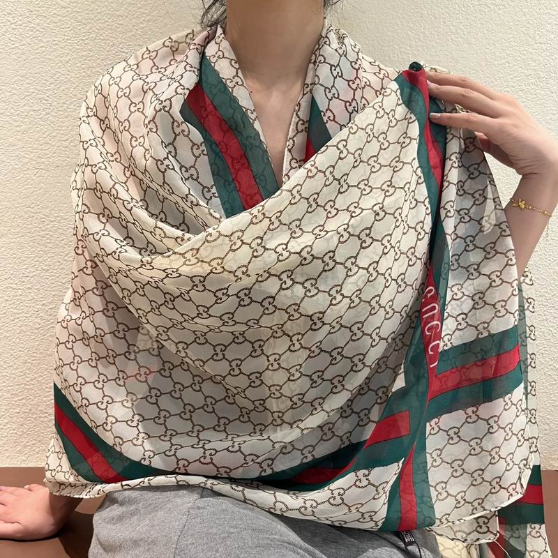 Gucci silk scarf 180-90cm E (2)