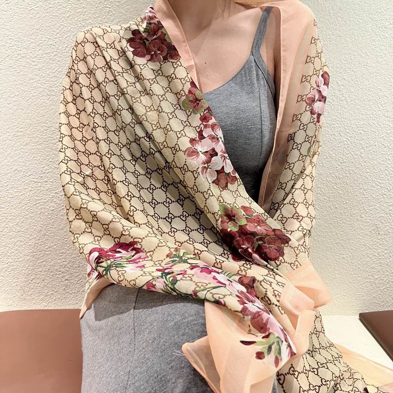 Gucci silk scarf 180-90cm E (3)