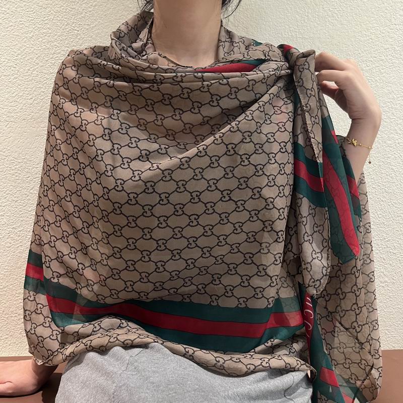 Gucci silk scarf 180-90cm E (3)