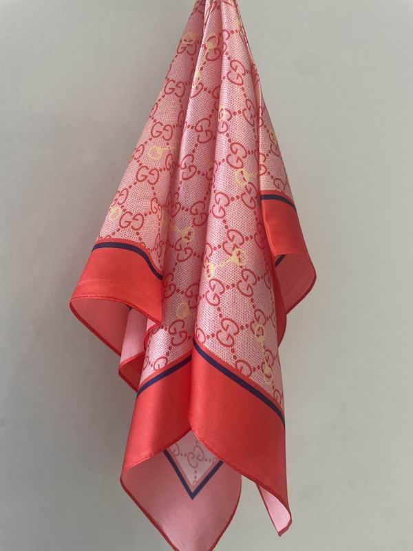 Gucci silk scarf 50X50cm E (11)