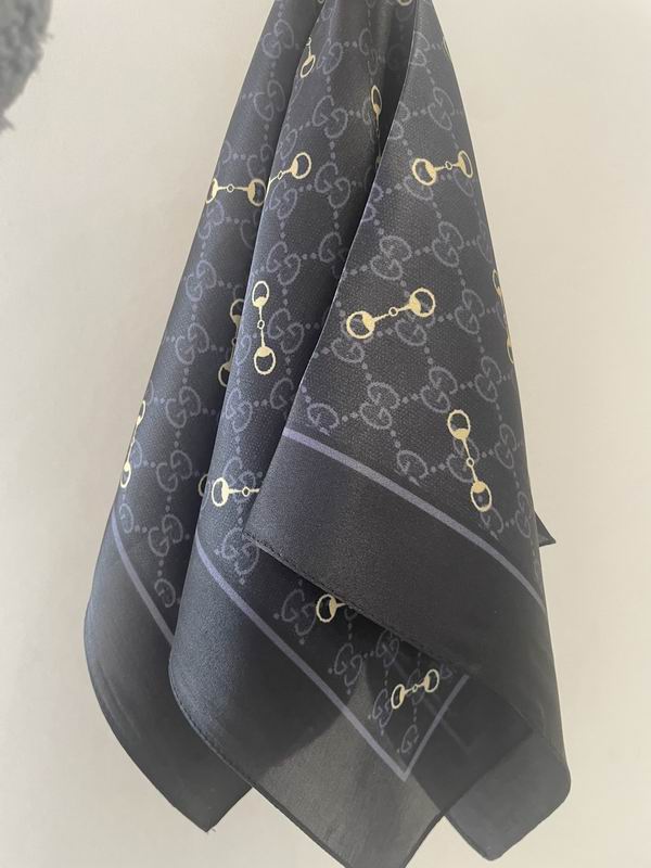 Gucci silk scarf 50X50cm E (12)