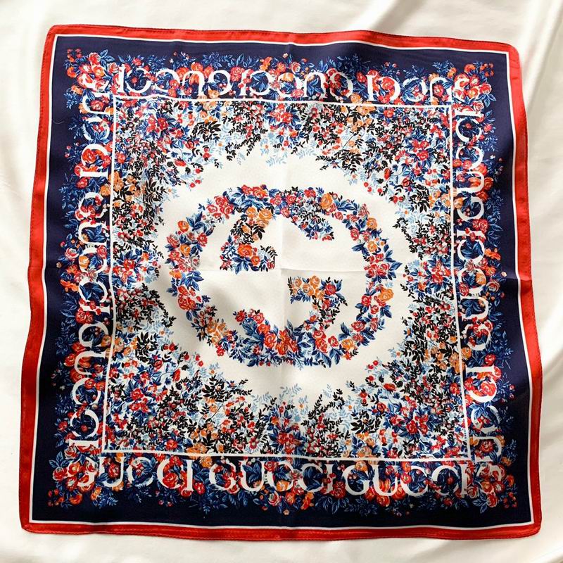 Gucci silk scarf 50X50cm E (13)