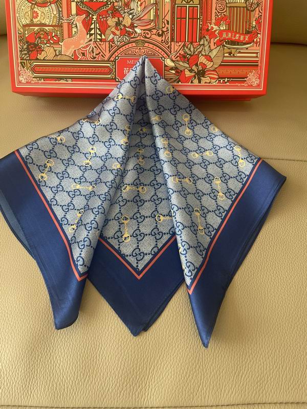 Gucci silk scarf 50X50cm E (16)