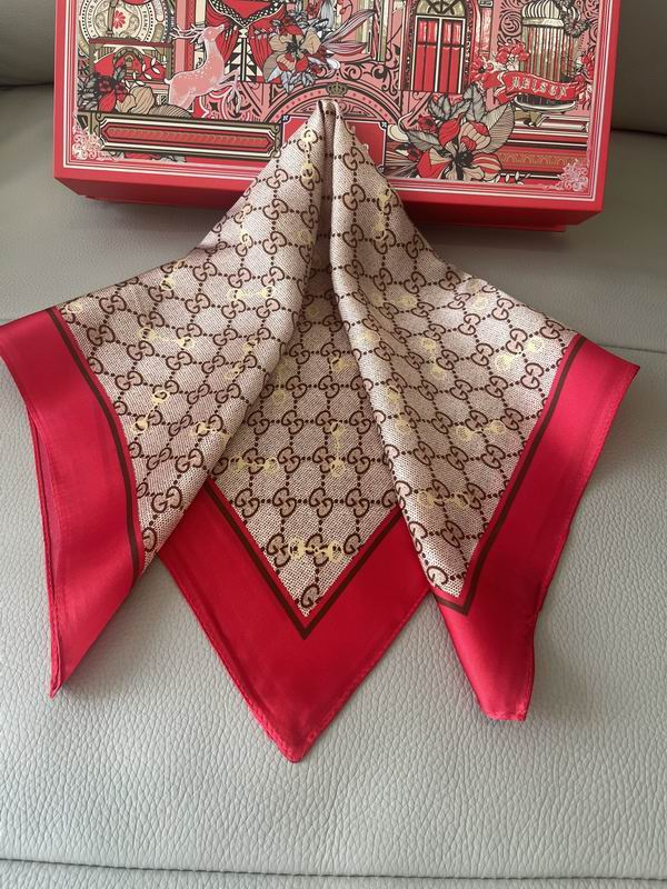 Gucci silk scarf 50X50cm E (19)
