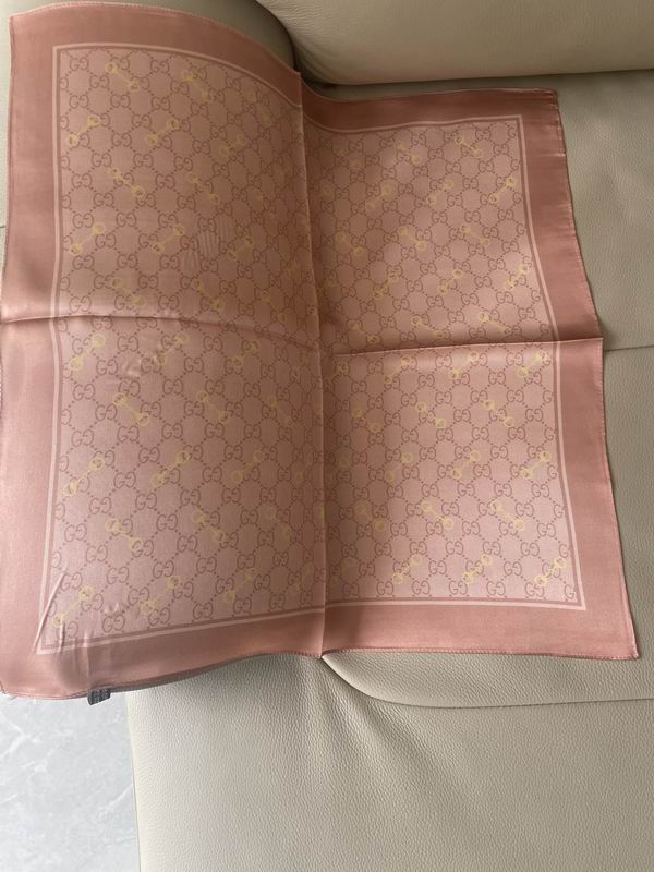 Gucci silk scarf 50X50cm E (3)