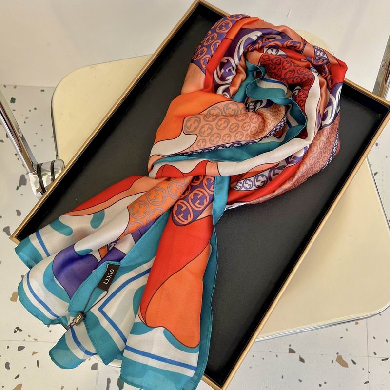 Gucci silk scarf 90-180cm  E (28)