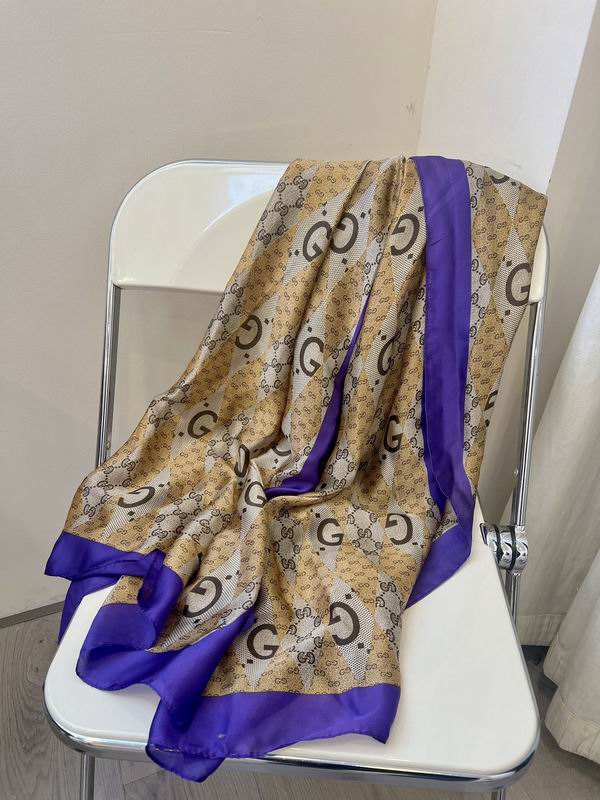 Gucci silk scarf 90-180cm E (3)