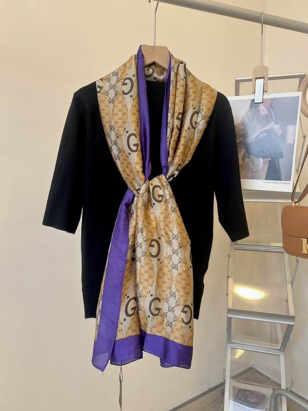 Gucci silk scarf 90-180cm E (8)