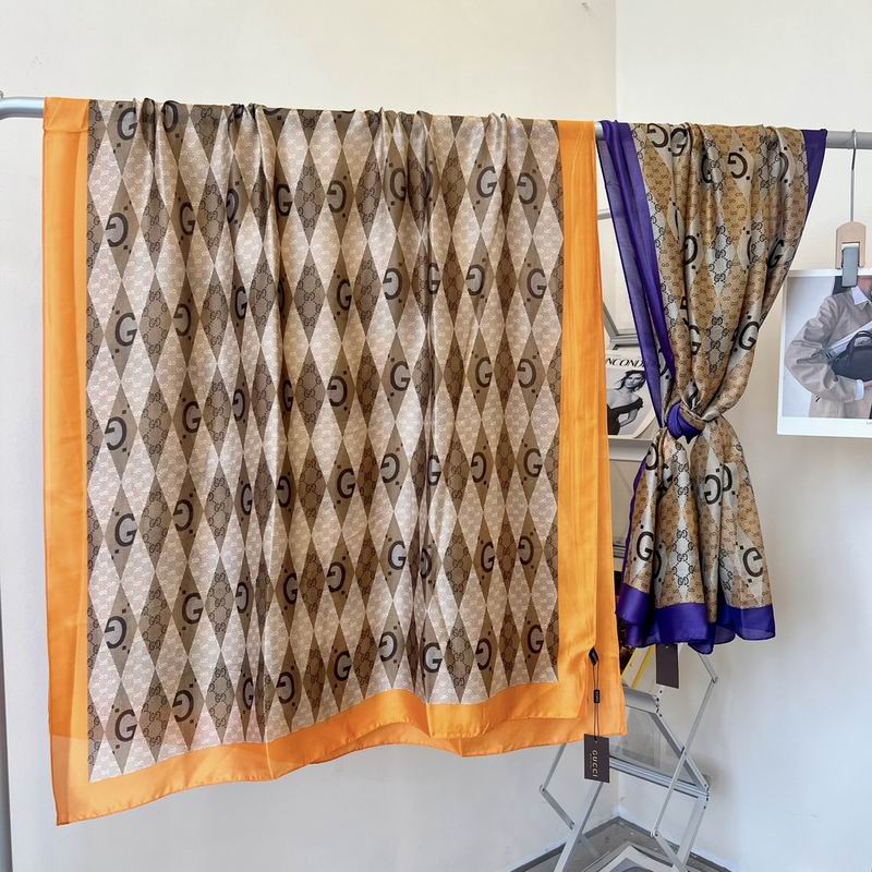 Gucci silk scarf 90-180cm E (9)