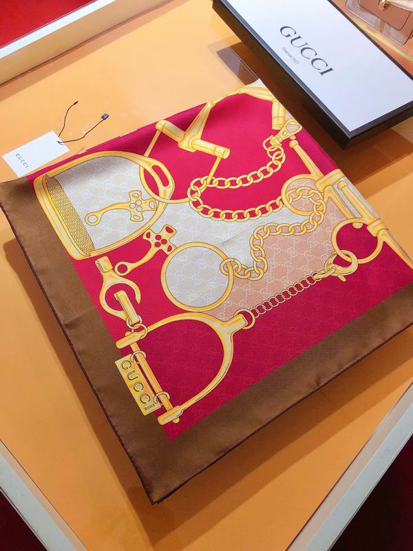 Gucci silk scarf 90X90cm E (12)