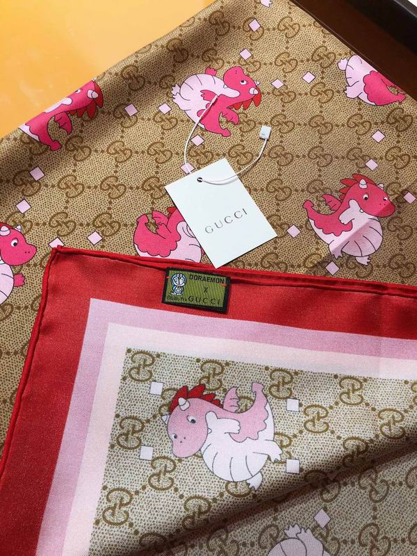 Gucci silk scarf 90X90cm E (4)