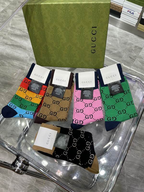 Gucci socks (1)