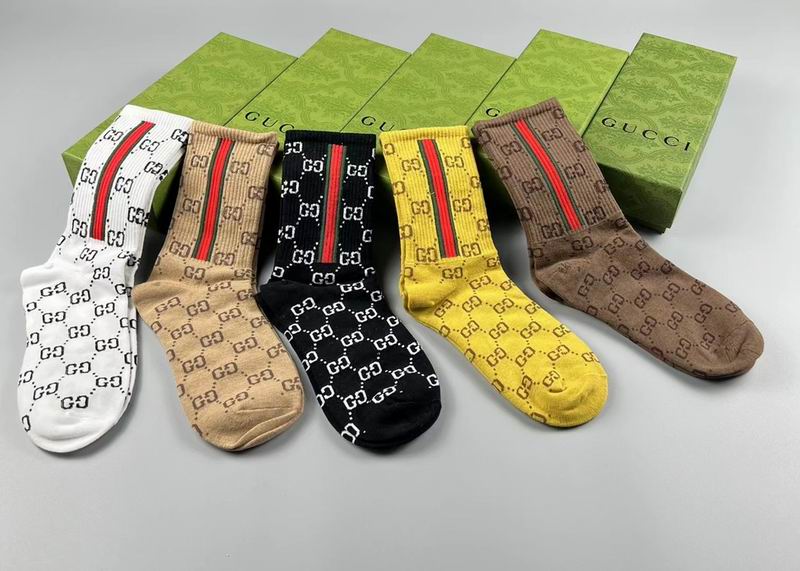 Gucci socks (1)