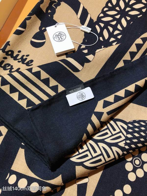 Hermes 140X140cm 70%羊绒 30%真丝 E (1)