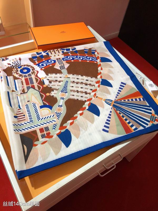Hermes 140X140cm 70%羊绒 30%真丝 E (13)