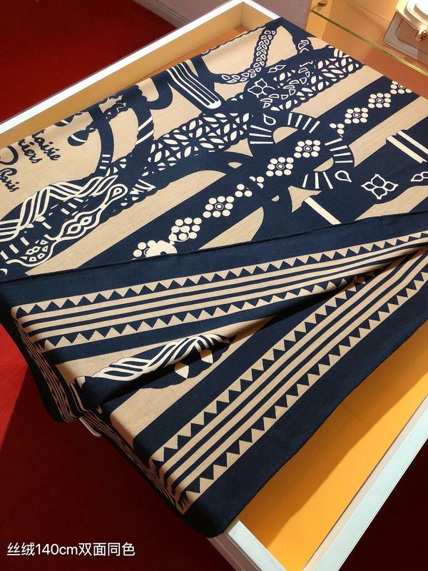Hermes 140X140cm 70%羊绒 30%真丝 E (3)