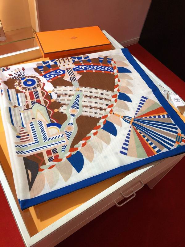 Hermes 140X140cm 70%羊绒30%真丝 E (13)