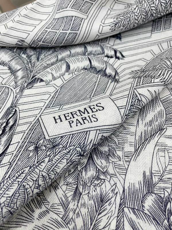 Hermes 140X140cm 70%羊绒30%真丝 E (17)