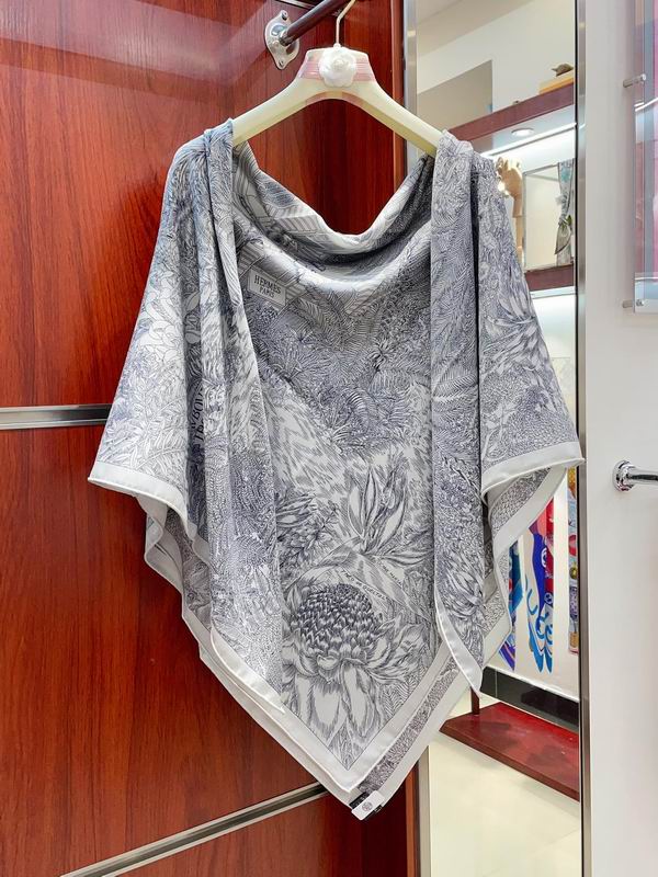 Hermes 140X140cm 70%羊绒30%真丝 E (18)