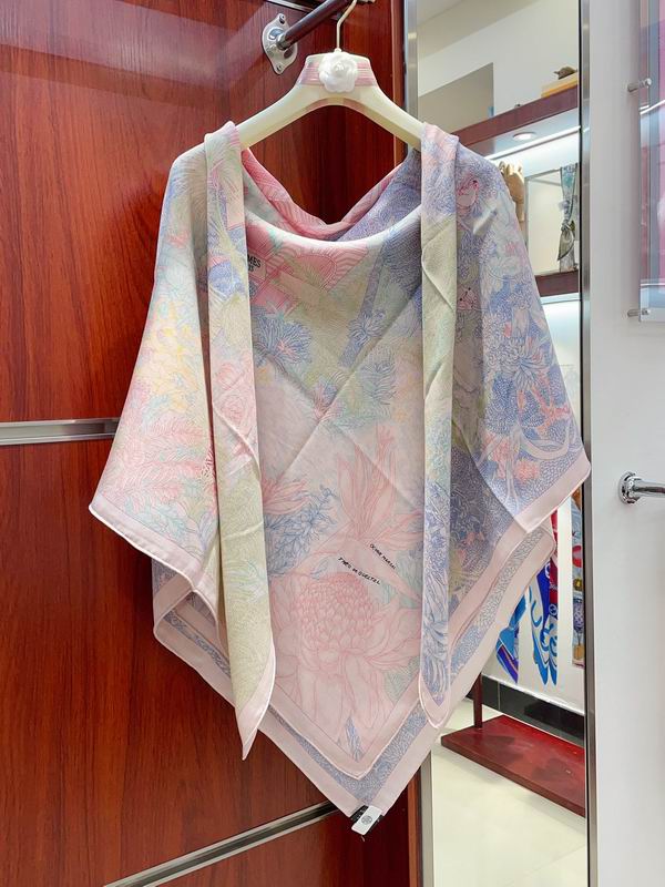 Hermes 140X140cm 70%羊绒30%真丝 E (27)