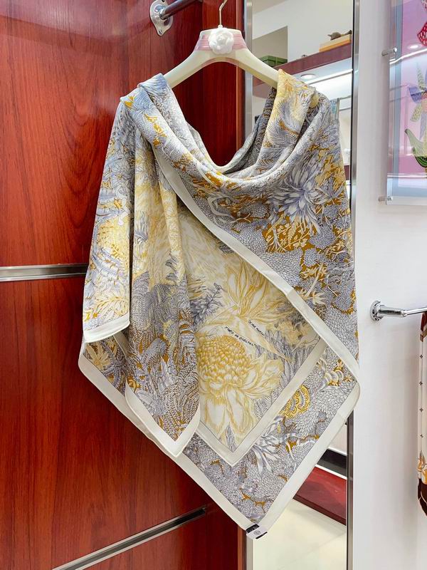 Hermes 140X140cm 70%羊绒30%真丝 E (32)