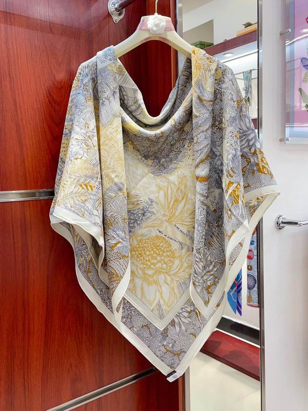 Hermes 140X140cm 70%羊绒30%真丝 E (33)