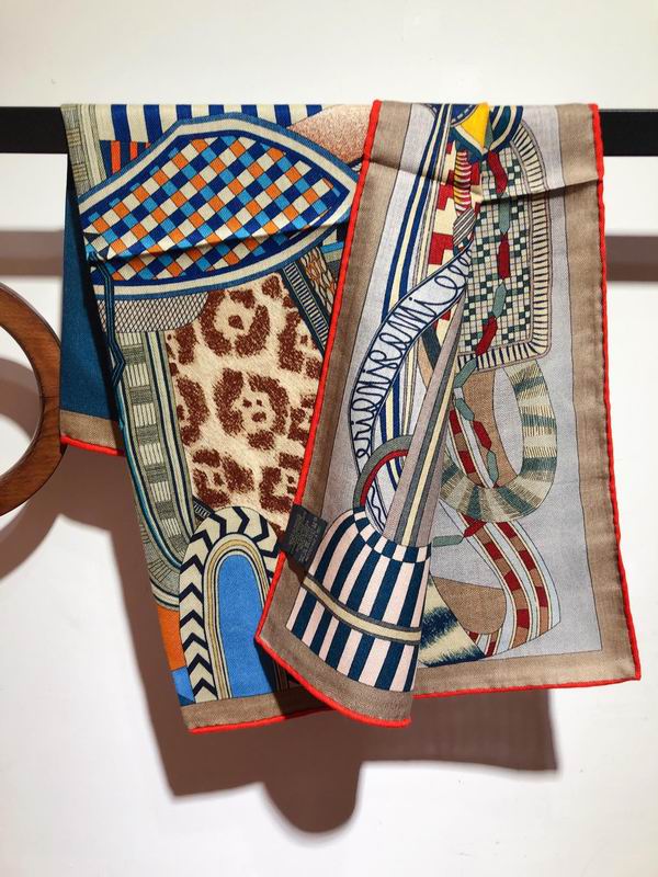 Hermes 70X70cm 70%羊绒 30%真丝 E (4)